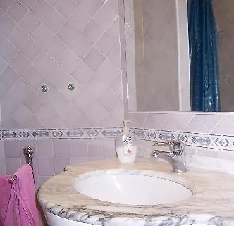 Bed And Breakfast Gianni Rome Bed & Breakfast